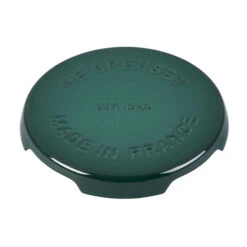 Le Creuset Enameled Cast Iron Signature Trivet 27 Le Creuset Enameled Cast Iron Signature Trivet -Le Creuset 10116022795001