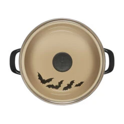 Le Creuset Bat Stockpot 8 Le Creuset Bat Stockpot -Le Creuset 220714 LCP2208