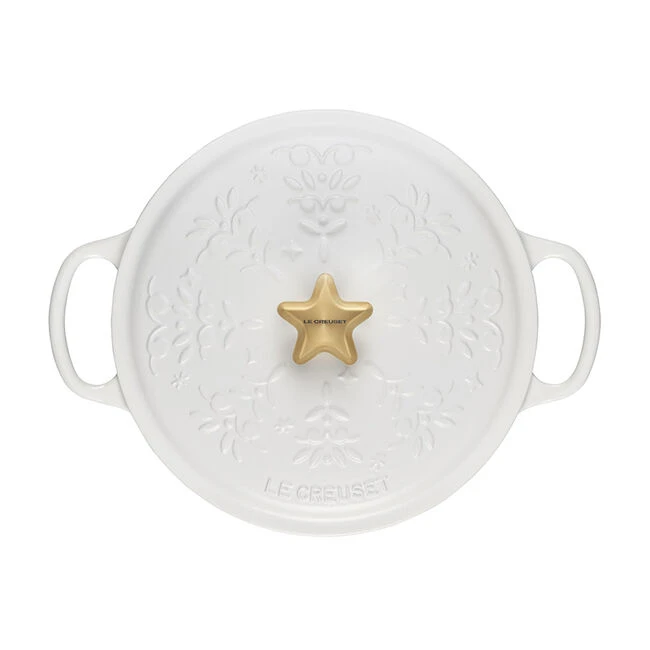 Le Creuset Noël Collection Holiday Tree Round Dutch Oven 7 Le Creuset Noël Collection Holiday Tree Round Dutch Oven - Image 7