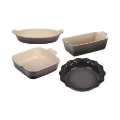 Le Creuset Heritage 4-Piece Bakeware Essentials Set 9 Le Creuset Heritage 4-Piece Bakeware Essentials Set -Le Creuset 4pc heritagebakewareessentials set oyster