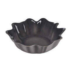 Le Creuset Iris Collection Serving Bowl 13 Le Creuset Iris Collection Serving Bowl -Le Creuset 70174480444000