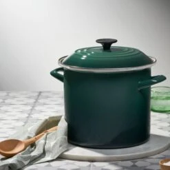 Le Creuset Stockpot 27 Le Creuset Stockpot -Le Creuset 8qt stockpot g4