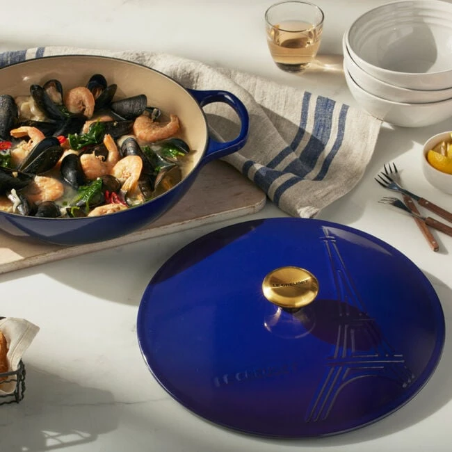 Le Creuset Eiffel Tower Collection Signature Braiser 2 Le Creuset Eiffel Tower Collection Signature Braiser - Image 2