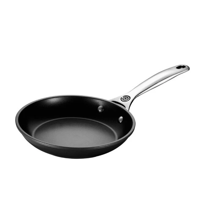 Le Creuset Toughened Nonstick PRO Fry Pan 3 Le Creuset Toughened Nonstick PRO Fry Pan - Image 3