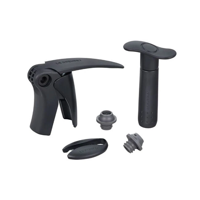 Le Creuset Wine Tools Gift Set 1 Le Creuset Wine Tools Gift Set