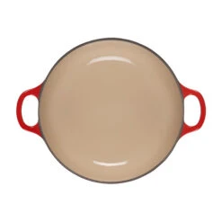 Le Creuset Traditional Round Dutch Oven 7 Le Creuset Traditional Round Dutch Oven -Le Creuset L2501 2067 4