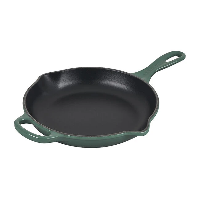 Le Creuset Signature Skillet 17 Le Creuset Signature Skillet - Image 17