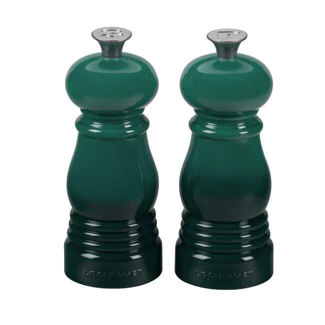 Le Creuset Petite Salt And Pepper Mill Set 1 Le Creuset Petite Salt And Pepper Mill Set