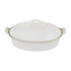 Le Creuset Heritage Oval Casserole 6 Le Creuset Heritage Oval Casserole -Le Creuset PG04053A 36MW