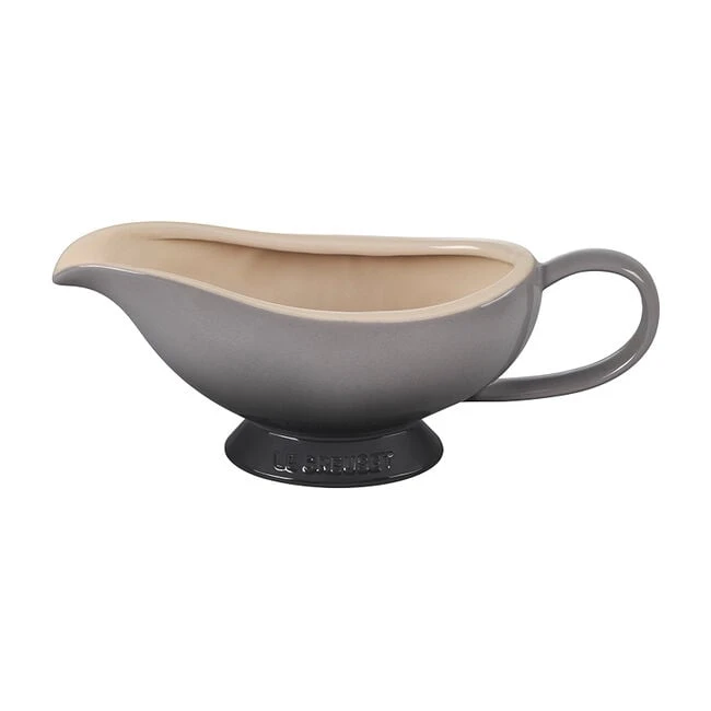 Le Creuset Heritage Gravy Boat 2 Le Creuset Heritage Gravy Boat - Image 2