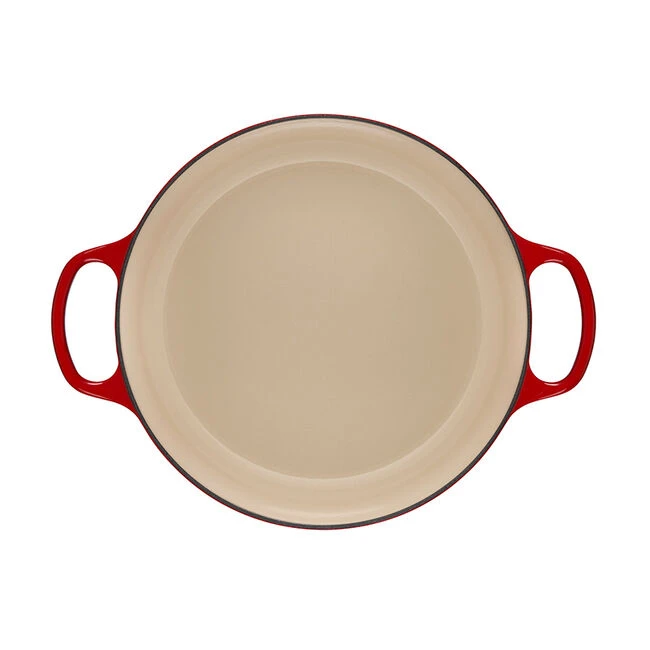 Le Creuset Traditional Round Wide Oven 4 Le Creuset Traditional Round Wide Oven - Image 4