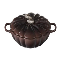 Le Creuset Pumpkin Cocotte 18 Le Creuset Pumpkin Cocotte -Le Creuset RS17875 LS2138 24950SS lpr