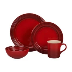 Le Creuset Vancouver 16-Piece Dinnerware Set 7 Le Creuset Vancouver 16-Piece Dinnerware Set -Le Creuset RS8467 PGWSV16 0367 lpr