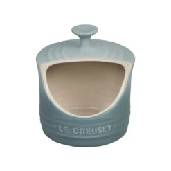 Le Creuset Salt Crock 10 Le Creuset Salt Crock -Le Creuset RS9519 PG1020 10717 v1 current
