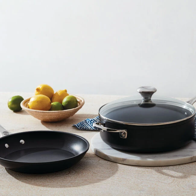 Le Creuset Toughened Nonstick PRO 3-Piece Cookware Set 1 Le Creuset Toughened Nonstick PRO 3-Piece Cookware Set