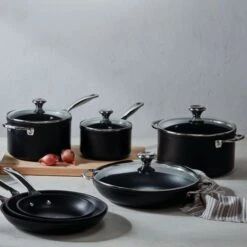 Le Creuset Toughened Nonstick PRO 13-Piece Cookware Set 5 Le Creuset Toughened Nonstick PRO 13-Piece Cookware Set -Le Creuset TNSP0013 g2