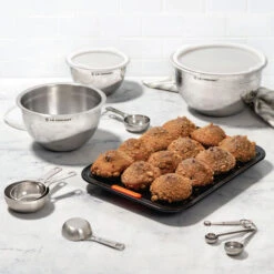 Le Creuset 13-Piece Baking Accessories Set