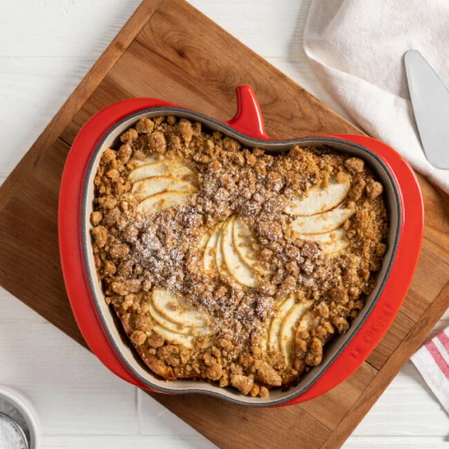 Le Creuset Enameled Cast Iron Apple Baker 1 Le Creuset Enameled Cast Iron Apple Baker