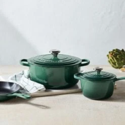 Le Creuset Signature Enameled Cast Iron 5-Piece Cookware Set 10 Le Creuset Signature Enameled Cast Iron 5-Piece Cookware Set -Le Creuset artichaut 5peiceCI set gallery