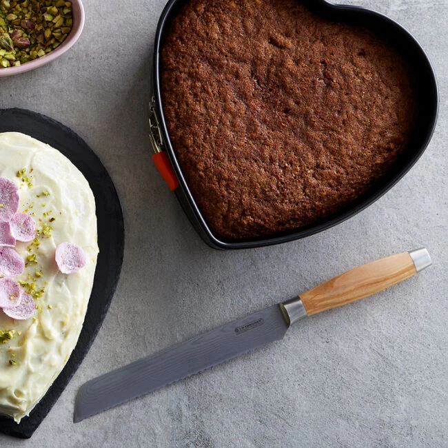 Le Creuset Bread Knife 8 Le Creuset Bread Knife - Image 8