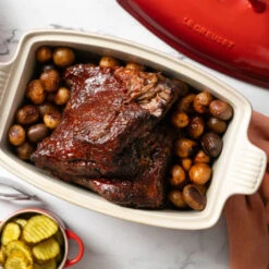 Le Creuset Heritage Deep Covered Rectangular Baker 12 Le Creuset Heritage Deep Covered Rectangular Baker -Le Creuset cerise baker1