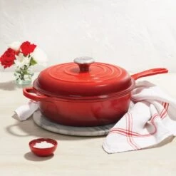 Le Creuset 33 Le Creuset -Le Creuset cerise cassadou g1