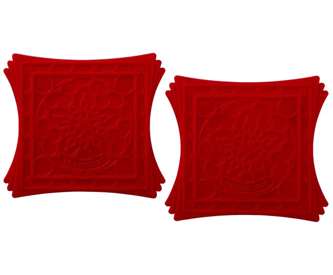 Le Creuset Magnetic Trivets, Set Of 2 1 Le Creuset Magnetic Trivets, Set Of 2