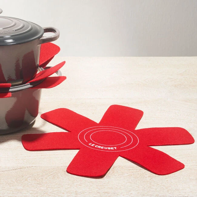 Le Creuset Cookware Protectors, Set Of 3 2 Le Creuset Cookware Protectors, Set Of 3 - Image 2