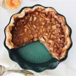 Le Creuset Heritage Pie Dish 19 Le Creuset Heritage Pie Dish -Le Creuset heritage pie dish new g2