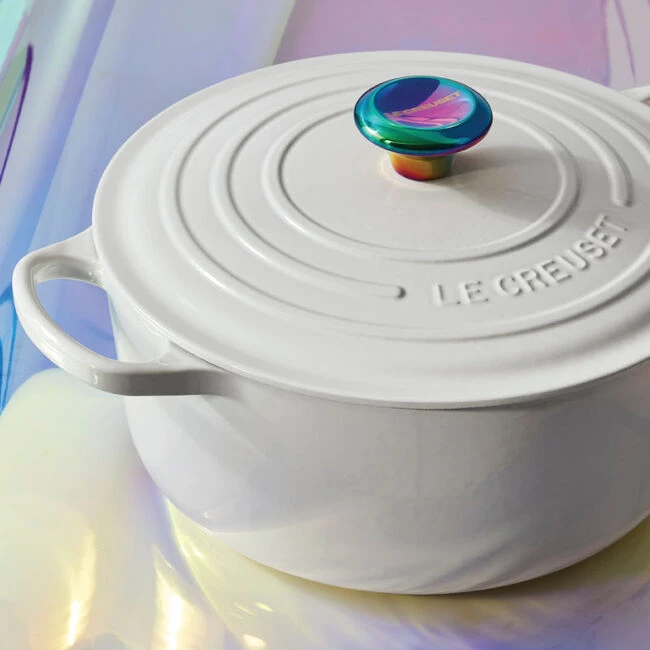Le Creuset Round Dutch Oven With Iridescent Knob 2 Le Creuset Round Dutch Oven With Iridescent Knob - Image 2
