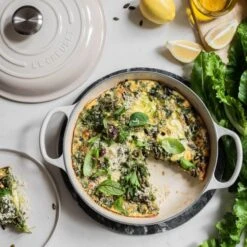 Le Creuset Braiser 26 Le Creuset Braiser -Le Creuset meringue braiser g02