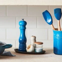 Le Creuset Salt Mill 7 Le Creuset Salt Mill -Le Creuset mills g1