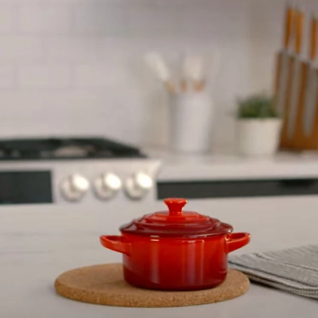 Le Creuset Mini Round Cocotte 2 Le Creuset Mini Round Cocotte - Image 2