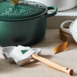 Le Creuset Noël Collection Holiday Tree Spoon Rest