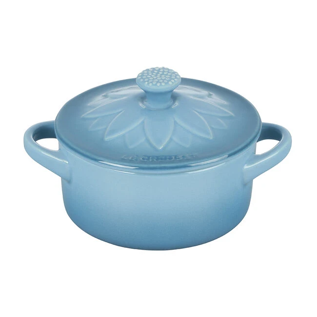 Le Creuset Mini Cocotte With Flower Lid 6 Le Creuset Mini Cocotte With Flower Lid - Image 6