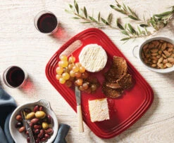 Le Creuset Serving Board 6 Le Creuset Serving Board -Le Creuset pg2019sb g3