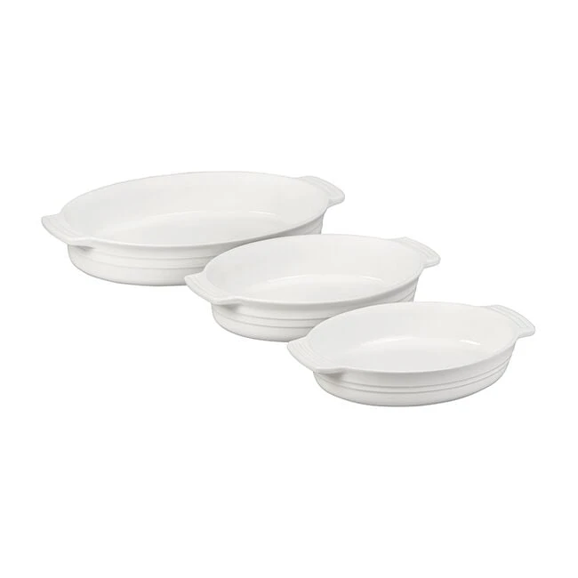 Le Creuset Classic 3-Piece Oval Baking Dish Set 4 Le Creuset Classic 3-Piece Oval Baking Dish Set - Image 4