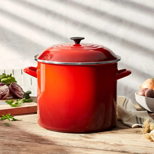 Le Creuset Stockpot 1 Le Creuset Stockpot