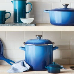 Le Creuset Stockpot 25 Le Creuset Stockpot -Le Creuset stockpot g01