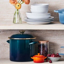 Le Creuset Stockpot 32 Le Creuset Stockpot -Le Creuset stockpot g03