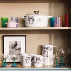 Le Creuset Harlem Toile De Jouy Signature Round Dutch Oven -Le Creuset thumb video 1 HT