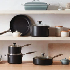 Le Creuset Toughened Nonstick PRO Fry Pan 22 Le Creuset Toughened Nonstick PRO Fry Pan -Le Creuset tnsp gallery4